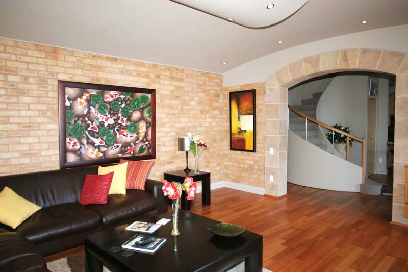 To Let 4 Bedroom Property for Rent in Clifton Western Cape